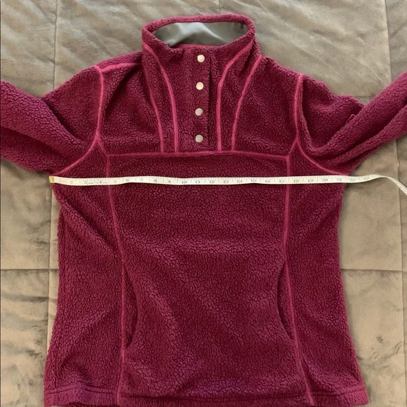 SOLD!  Kuhl Avalon Fleece Pullover - Picture 5 of 11